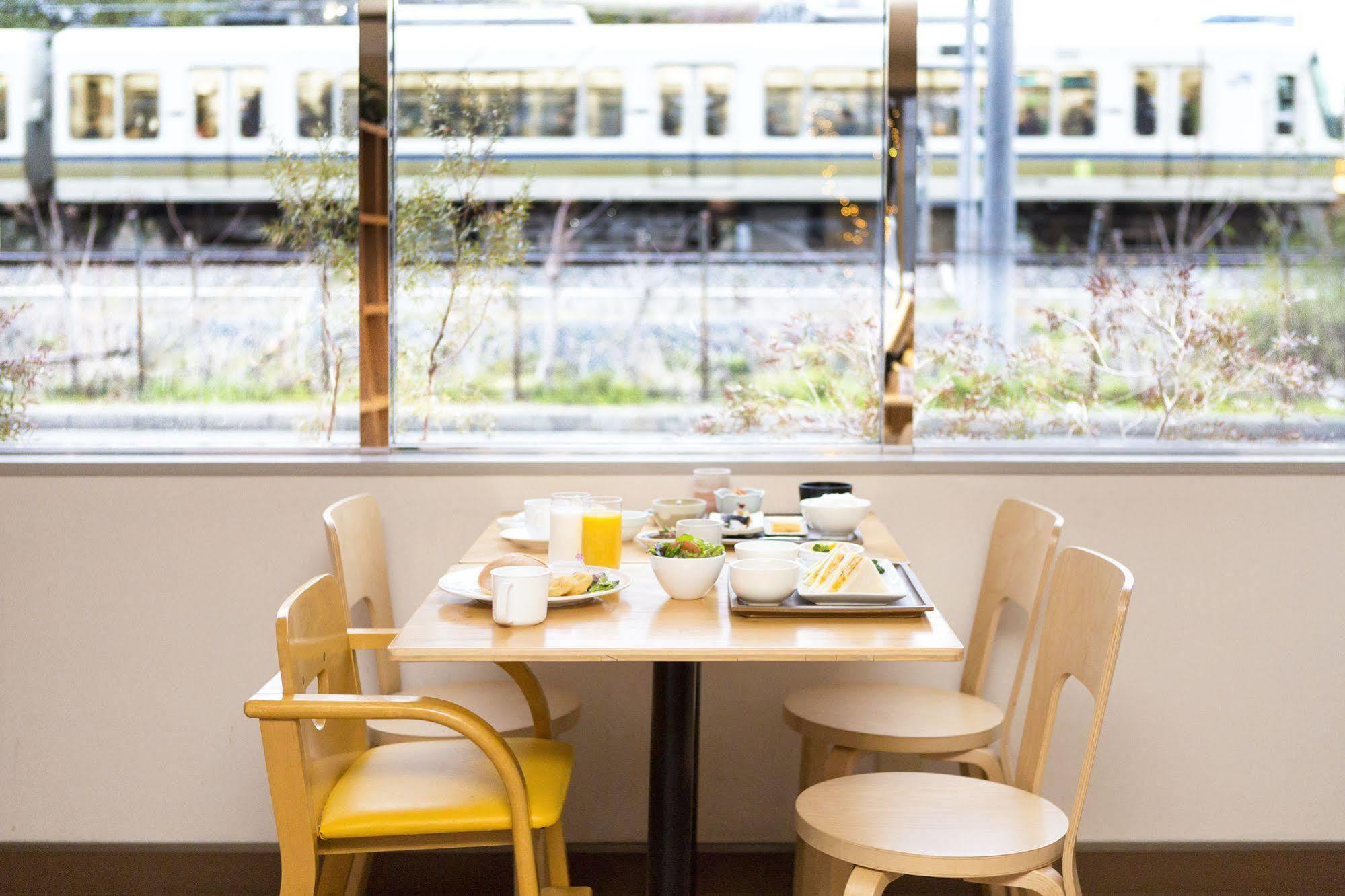 Shin Osaka Station Hotel Annex Exteriör bild